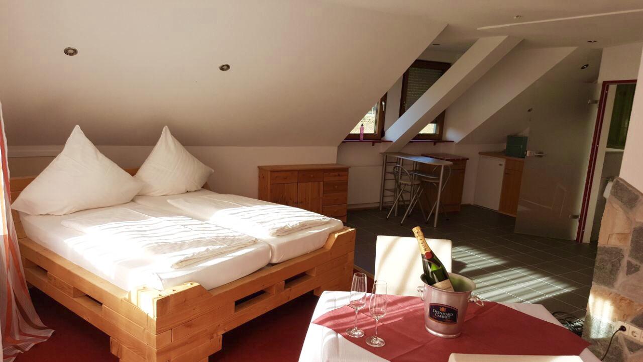 Hotel Gasthof Zum Lowen Wiechs am Randen Εξωτερικό φωτογραφία