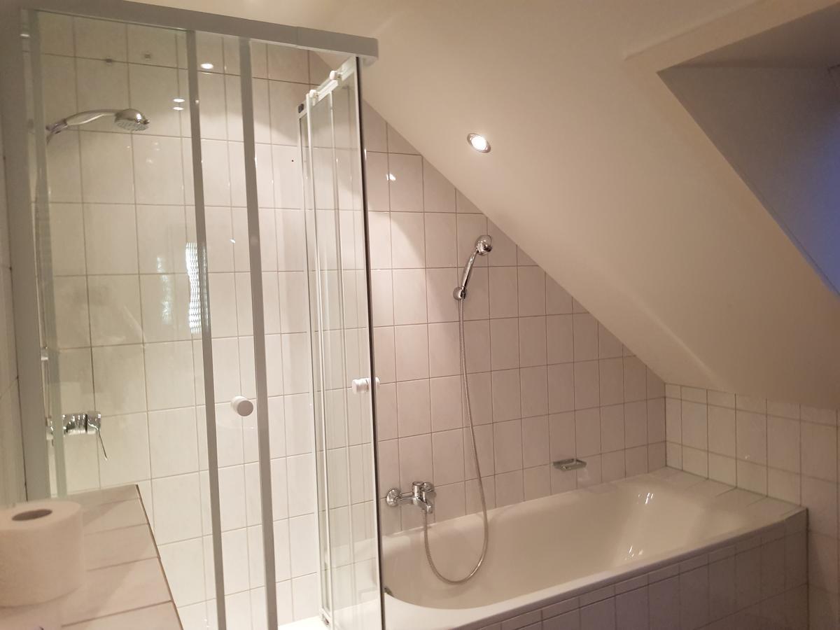Hotel Gasthof Zum Lowen Wiechs am Randen Εξωτερικό φωτογραφία